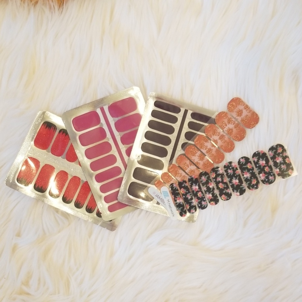 🌟4 for $10!  Bundle of 5  Nail Stickers! NEW!💅
